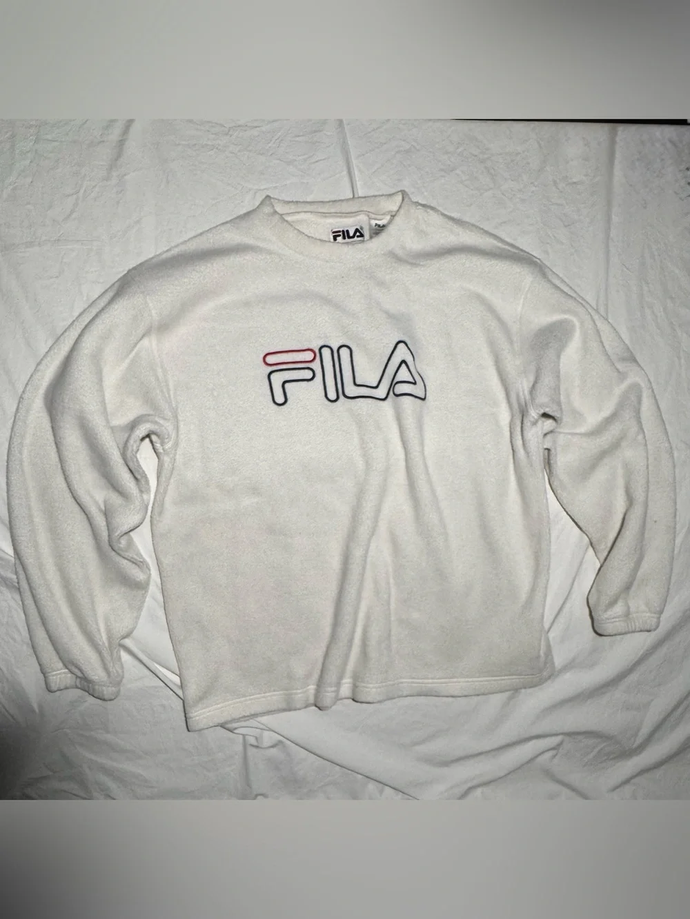 Vintage Fila Men’s Off-White Crewneck Sherpa Style Sweatshirt Size L